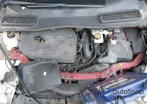 2017 Ford Escape Se из США, поврежденный, VIN 1FMCU9GD2HUA73546